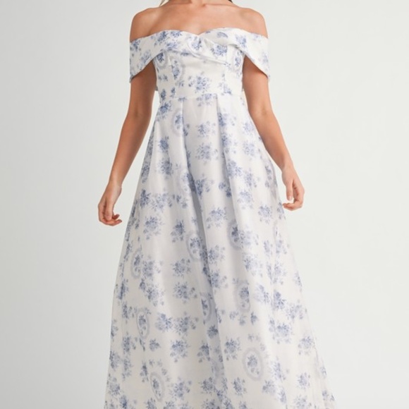 NWT MABLE Off Shoulder Floral Maxi Dress – Elegant Summer Wedding Guest Size S-L - Picture 3 of 15